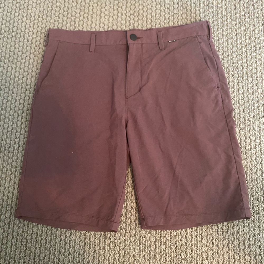Hurley Nike dry fit maroon shorts. Size 34